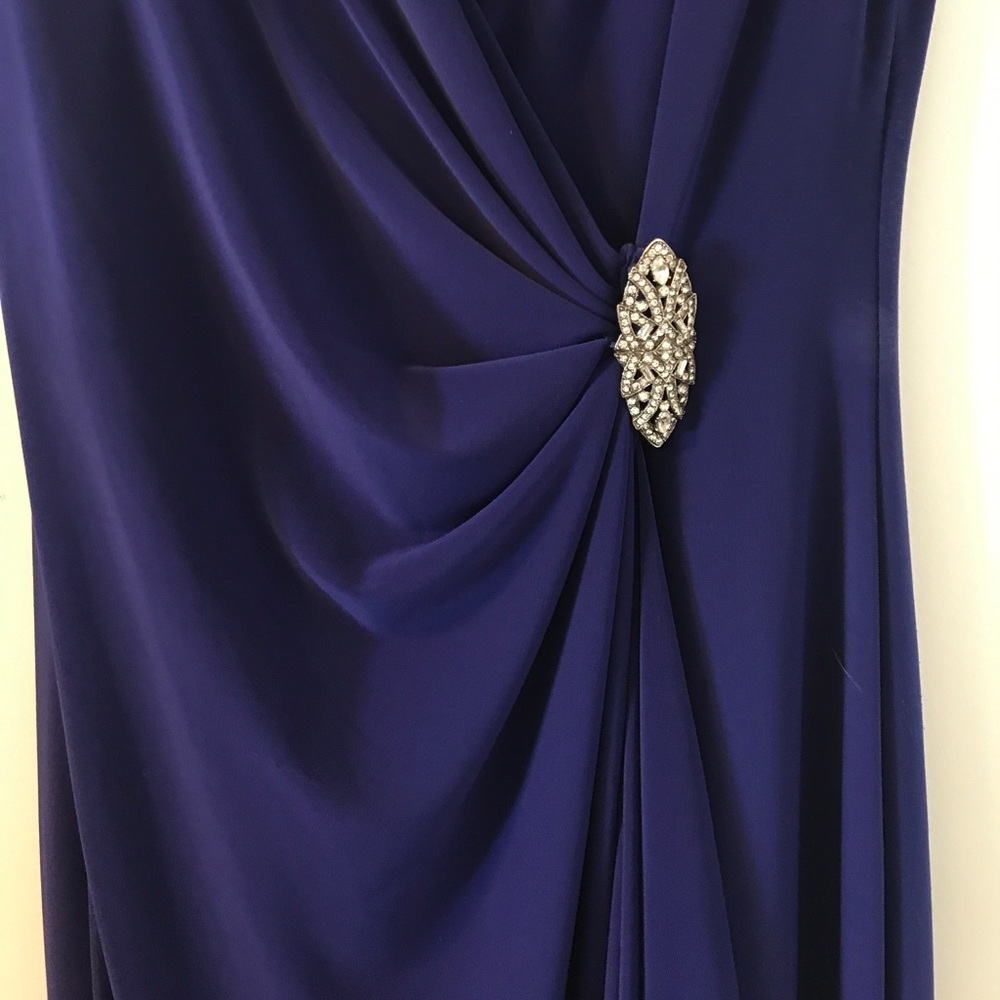 STUNNING EVENING DRESS - Picture 4 of 6